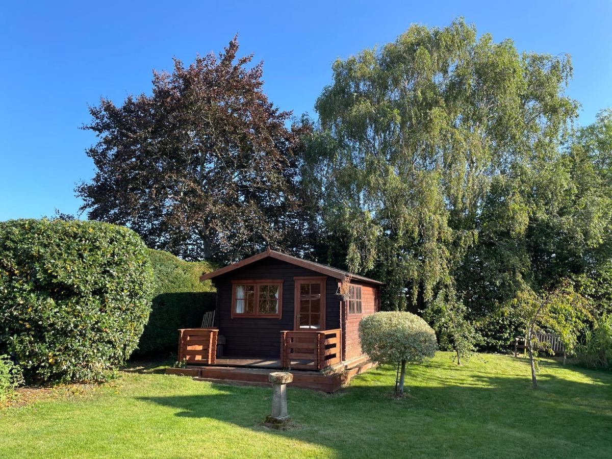 3 Bed Bungalow In Winchcombe, Cotswolds,Gloucester Exterior foto