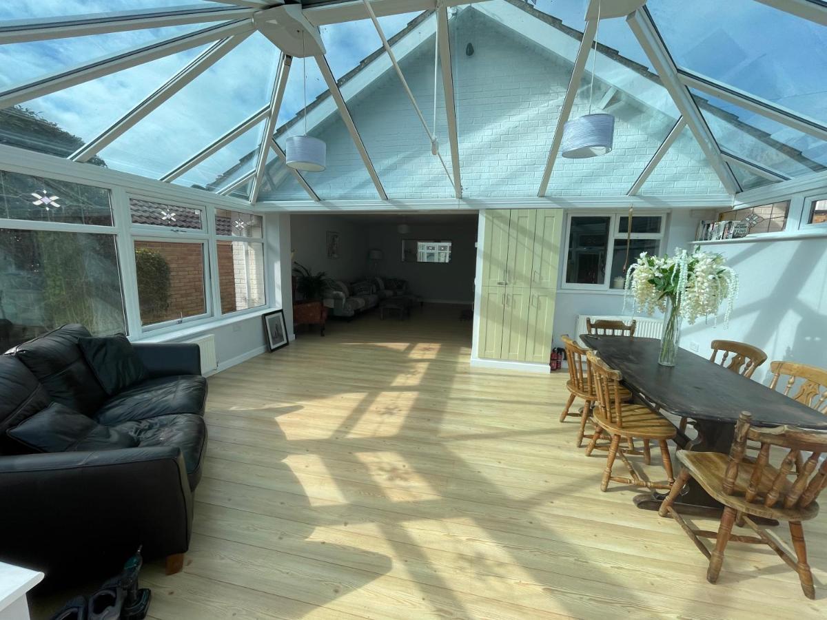 3 Bed Bungalow In Winchcombe, Cotswolds,Gloucester Exterior foto